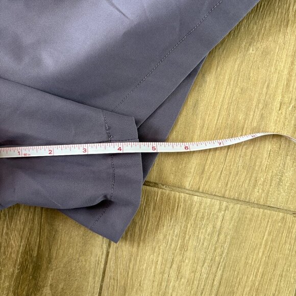 The North Face Standard Short Women's 12 Lunar Slate Outdoor Hiking Comfort - Picture 14 of 14